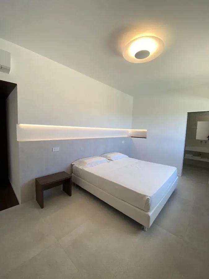 Domo La Vela Villa Cala Liberotto