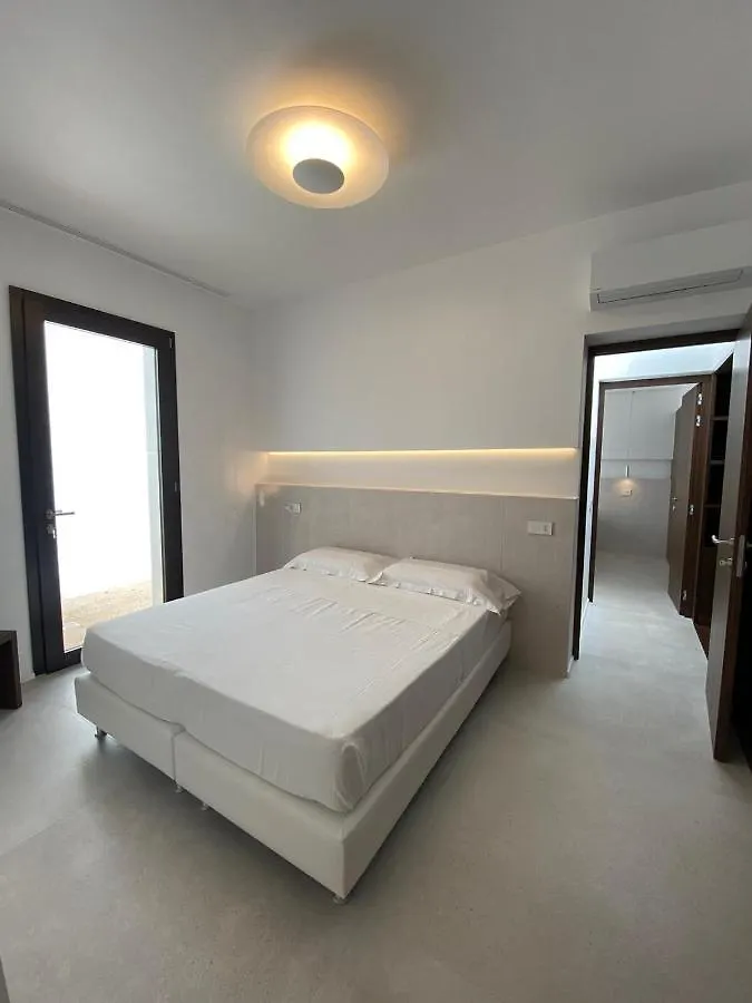 Domo La Vela Villa Cala Liberotto